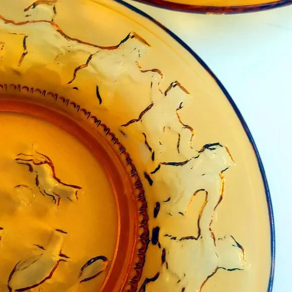 Kitschy Dancing Bears Weird Vintage Plates nursery rhyme design boho cottagecore - Picture 5 of 6